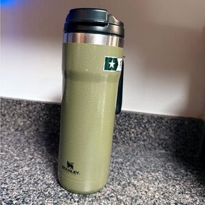 Stanley x Starbucks x Military Green 20oz Travel Mug with Handle